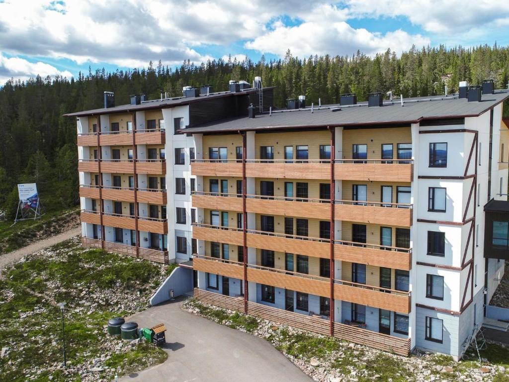 an overhead view of an apartment building at Holiday Home Ylläs chalets 3207 by Interhome in Ylläs