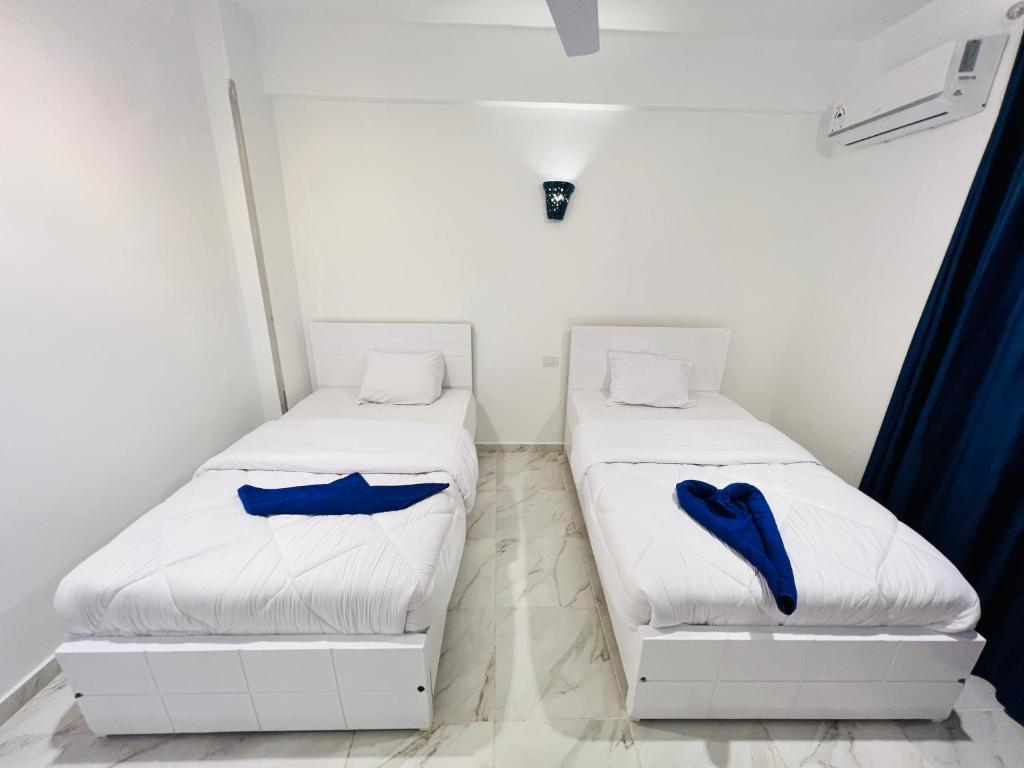 Happiness Guest House - 9