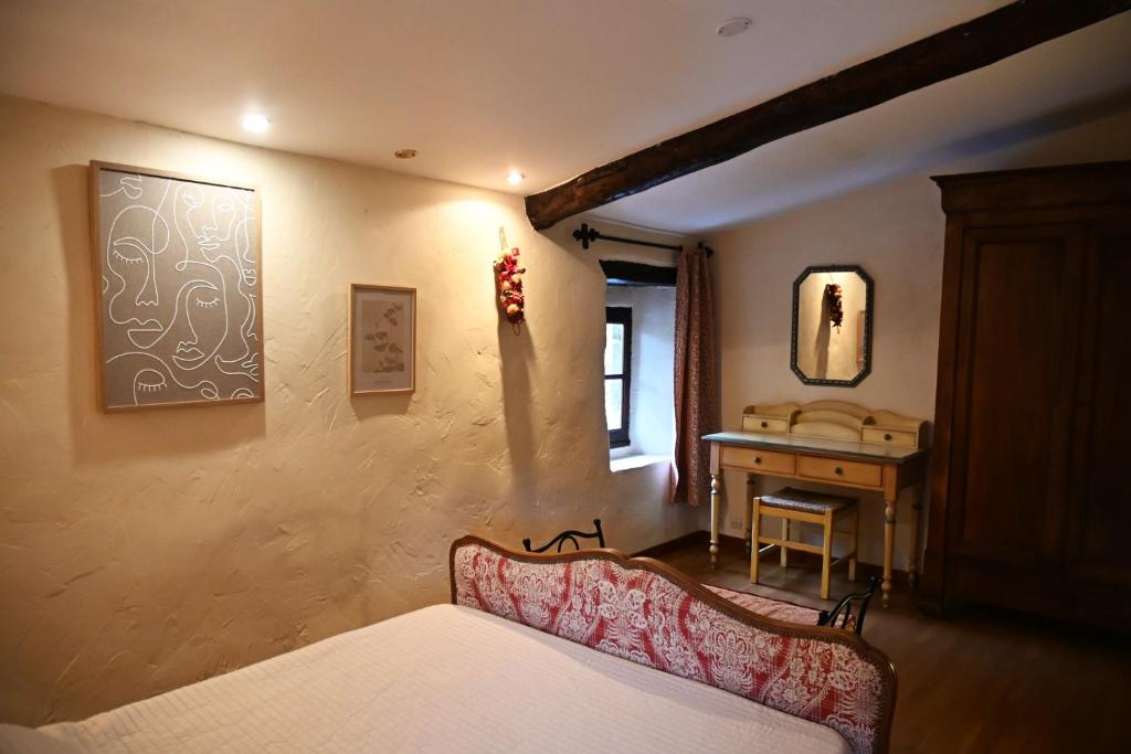Chambres d'Hôtes Le Grand Chaleat - Habitación Doble Pequeña