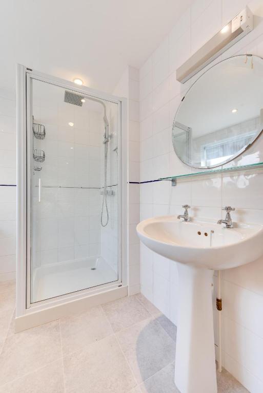 3 Bed in Southwold oc-bsts 8