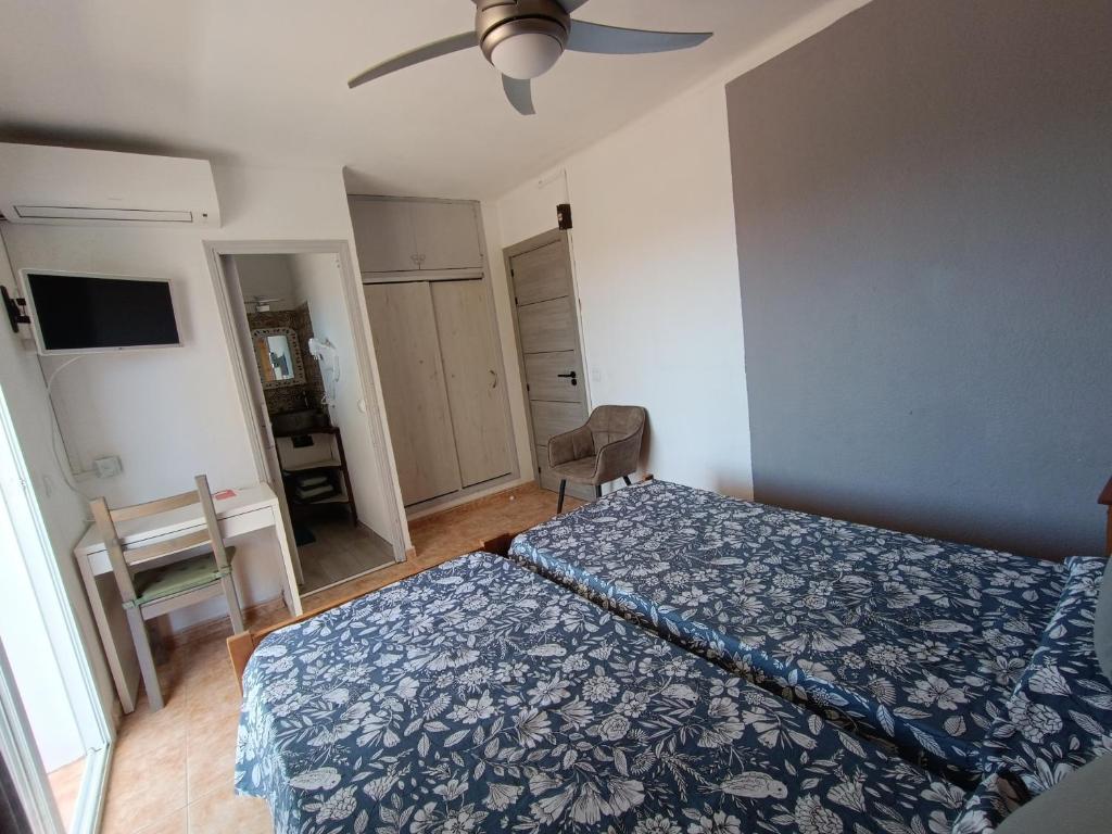 Hostal Bélgica - 海景双床间