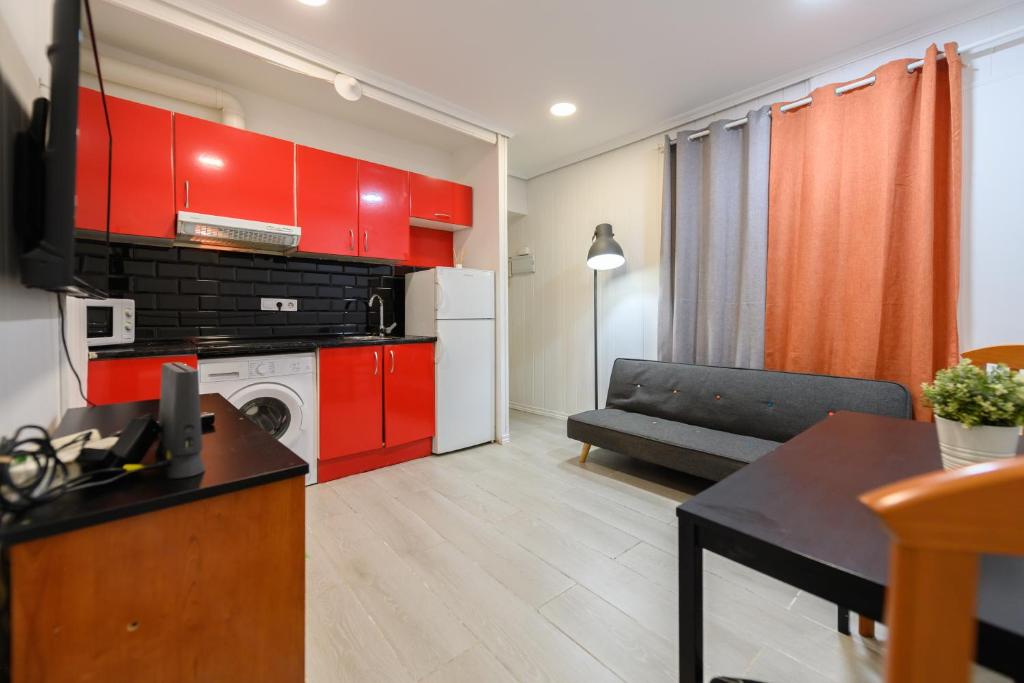 PEL300I Piso de 1 dormitorio en el Centro de Madrid