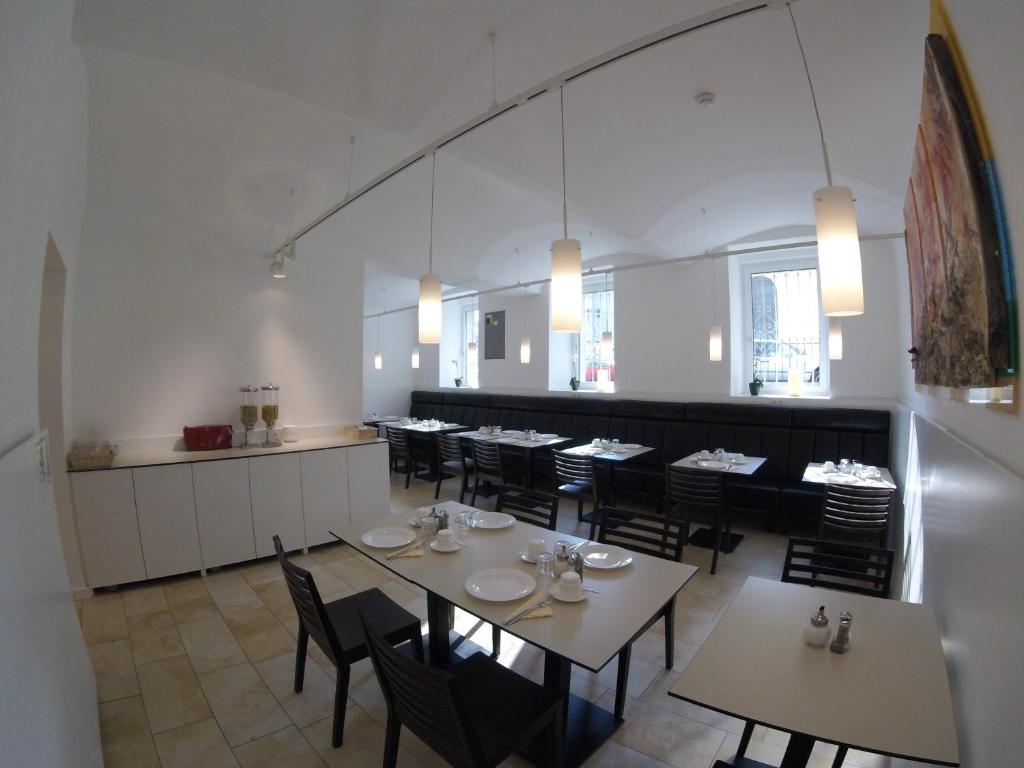 Restaurace v ubytování Hotel Aton