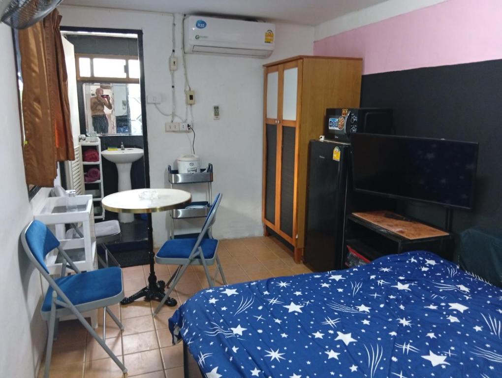 BEN & LEK GUESTHOUSE - Double Room With Terrace