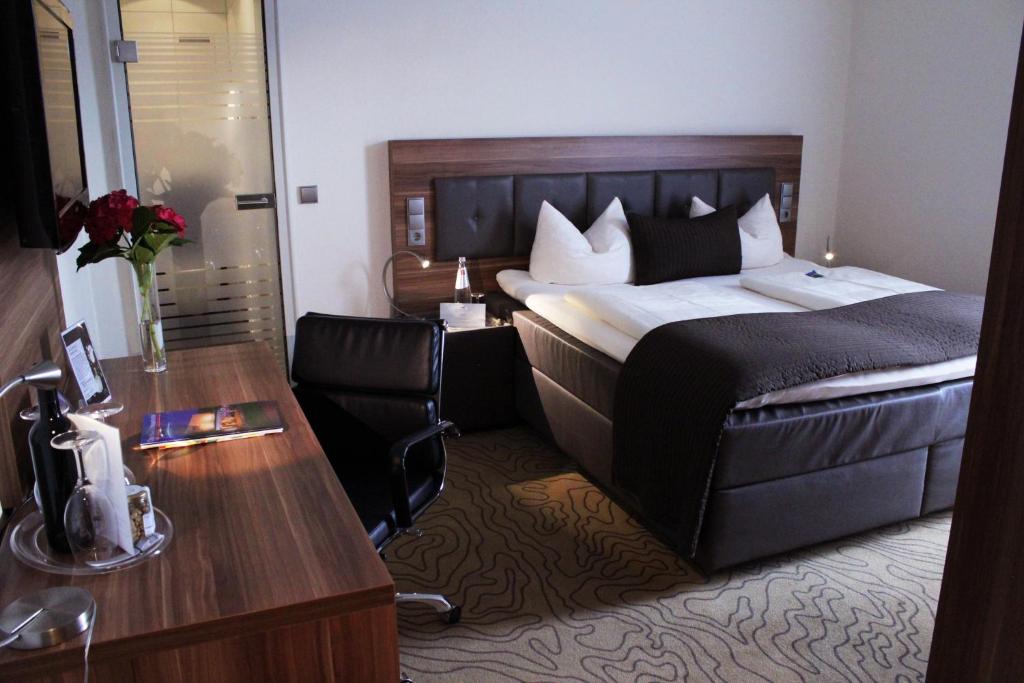 Schlosshotel Kassel - Komfort Doppelzimmer Plus Teilweise Mit Balkon