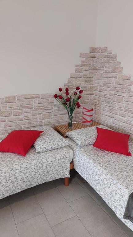Appartamenti Deani Rozzano Humanitas - Forum Assago - Housity