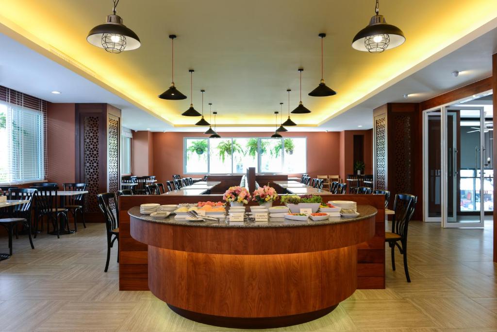 Hisea Huahin Hotel - Resim 33