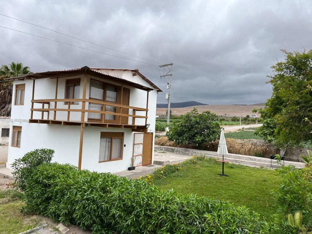 Linda casa de campo en Mejia - Arequipa