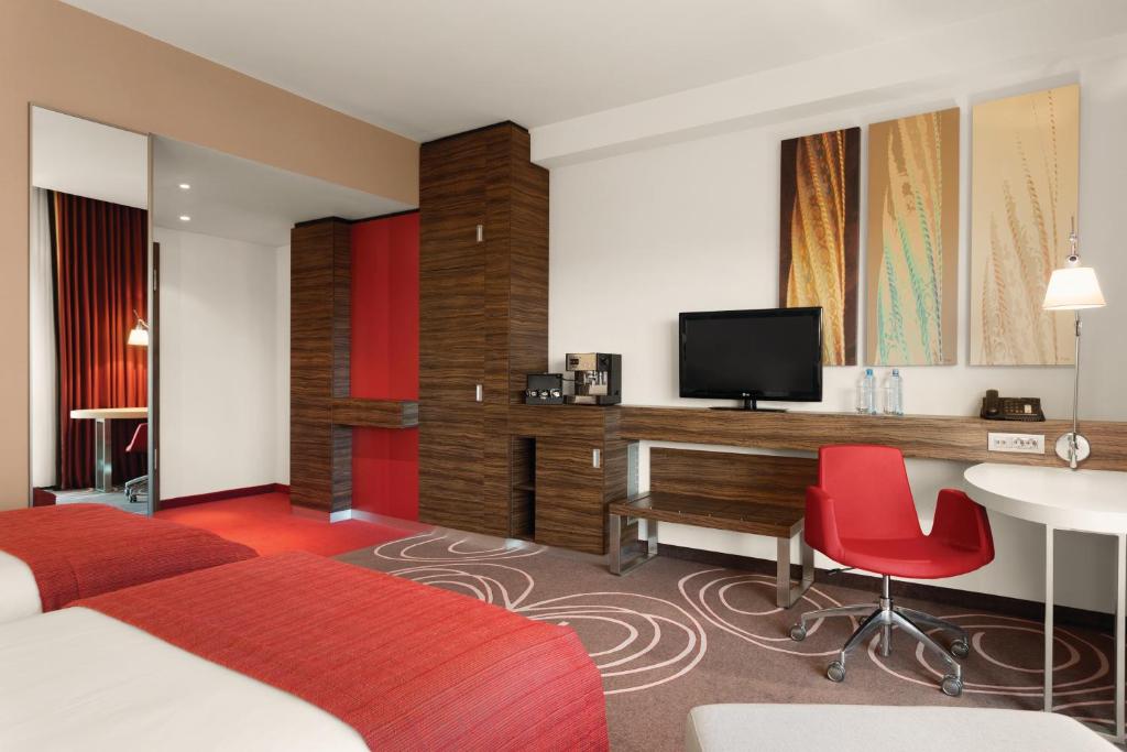Hotel Ramada Pitesti - Resim 19