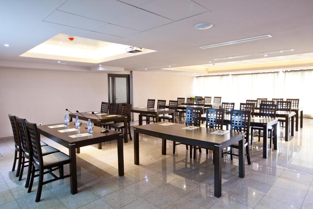 Restaurace v ubytování Hotel Yesterday