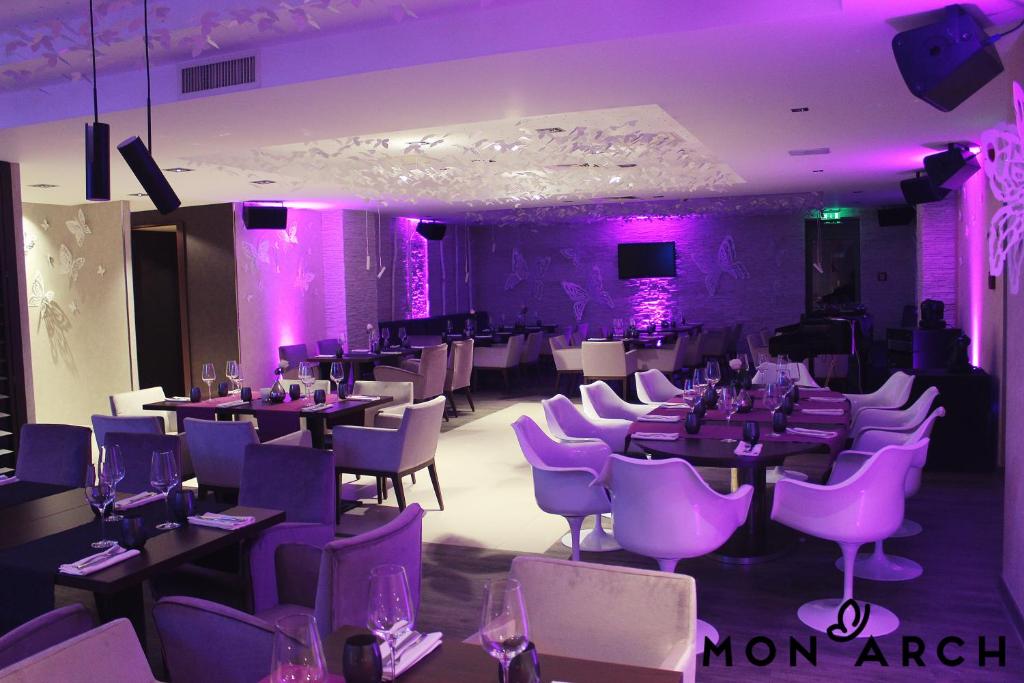 Hotel Ramada Pitesti - Resim 20