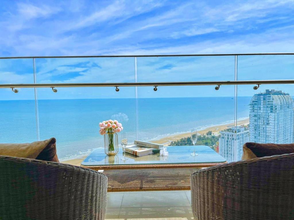 Căn Hộ Deluxe 3 Phòng Ngủ