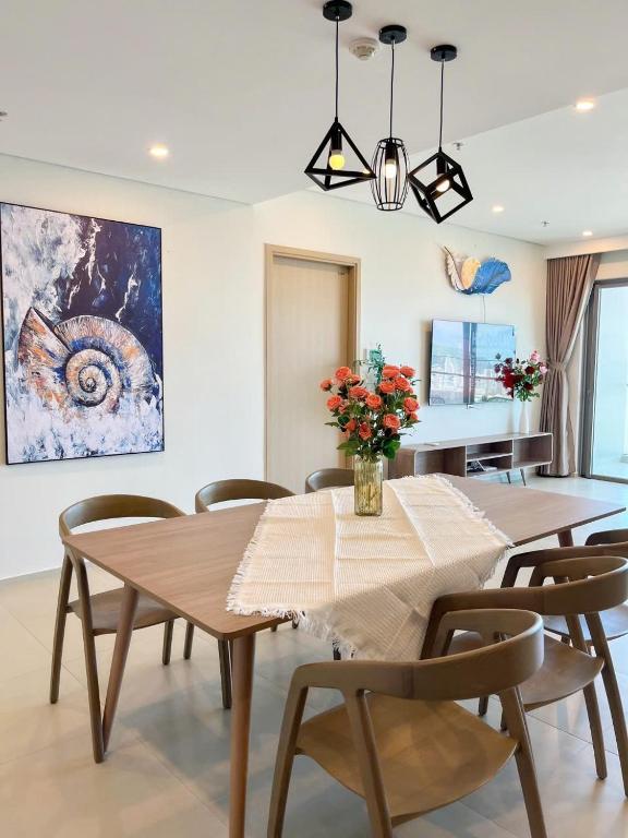 Căn Hộ Deluxe 3 Phòng Ngủ
