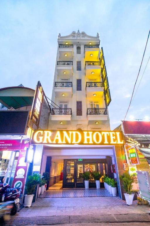 khach san go vap Grand Hotel Gò Vấp, TP. Hồ Chí Minh (cập nhật giá năm 2026)