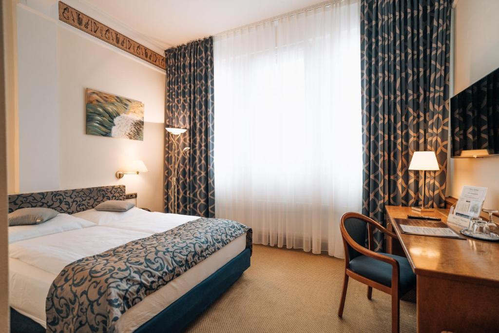 Hotel Viktoria - Standard Double Or Twin Room