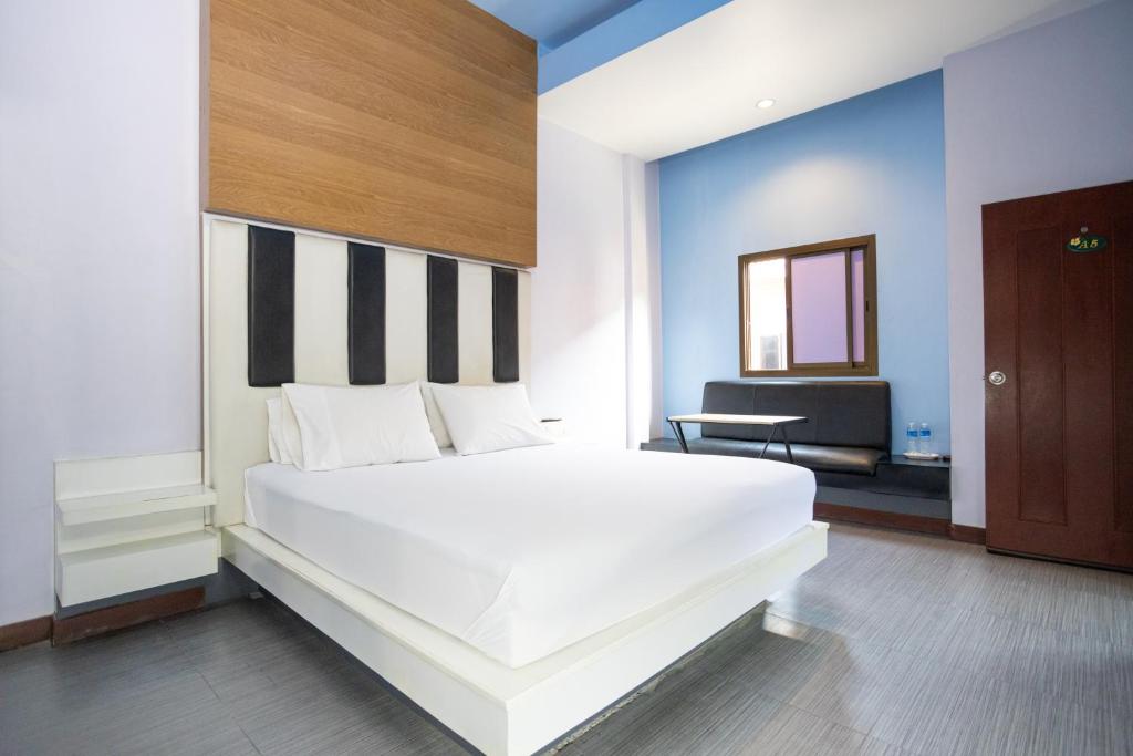 โรงแรมบ้านสวนรีสอร์ท ชลบุรี - Habitación Doble Estándar