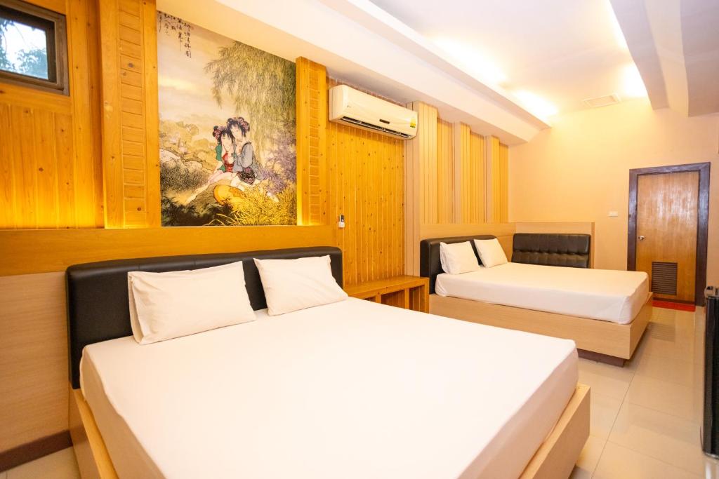 โรงแรมบ้านสวนรีสอร์ท ชลบุรี - Habitación Cuádruple Estándar