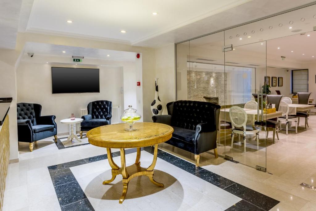 Old Town Boutique Hotel - Resim 4