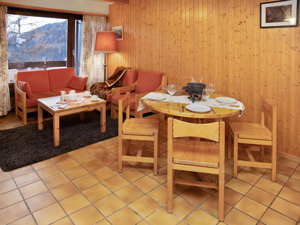 Apartment Zodiaque RS 4 by Interhome