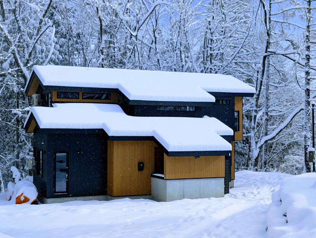 Red Door Villas Hakuba - Tomodachi Villa