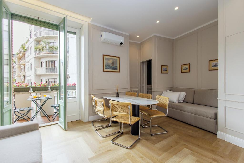 Marcora 6r luxury living apartment in Brera - 15min walk to Duomo