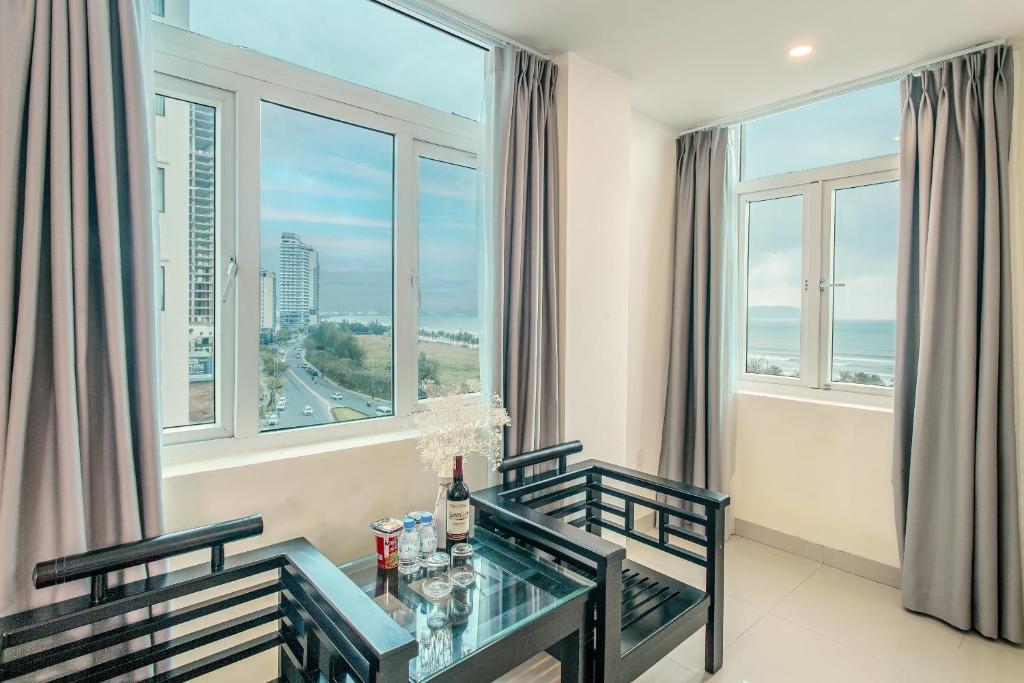 Suite Có Giường Cỡ King Nhìn Ra Biển
