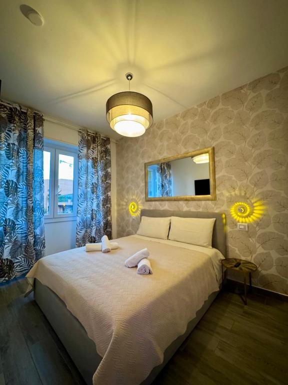 Cozy Room - 2