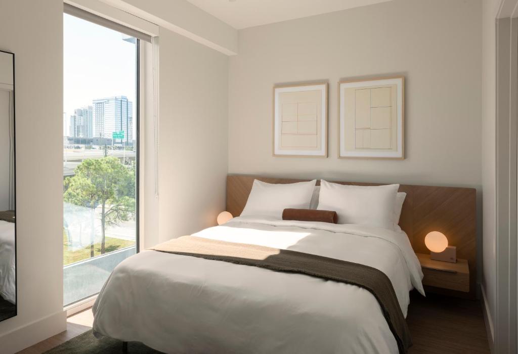 Mint House Tampa Downtown by Kasa photo
