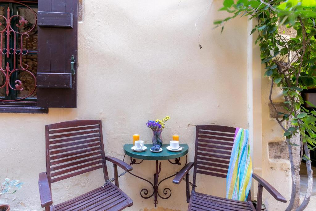 Ifigenia Traditional Rooms & Maisonettes - 15