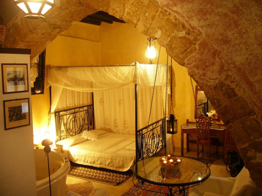 Ifigenia Traditional Rooms & Maisonettes - 17