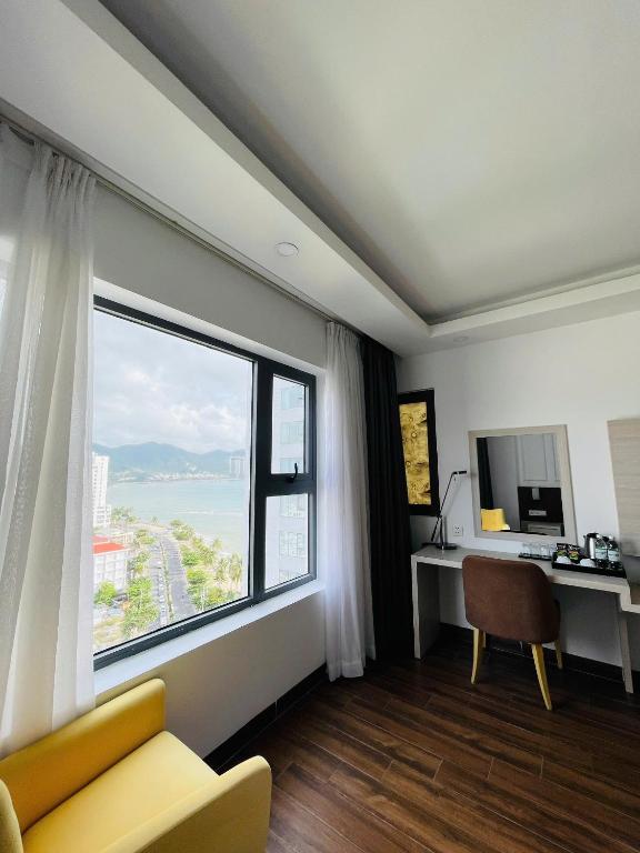 Phòng Deluxe Giường Đôi/2 Giường Đơn Nhìn Ra Thành Phố