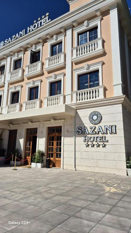 Zgradba, v kateri se nahaja hotel