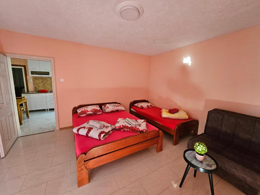 Apartments Bulatović - 4