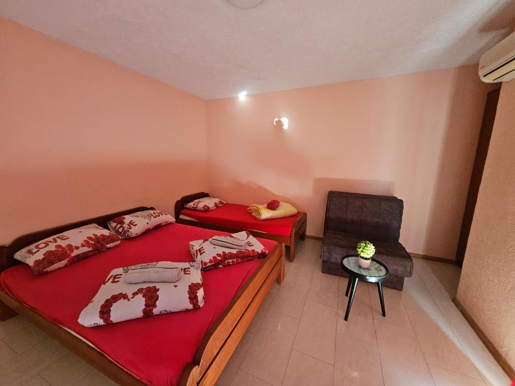 Apartments Bulatović - 3