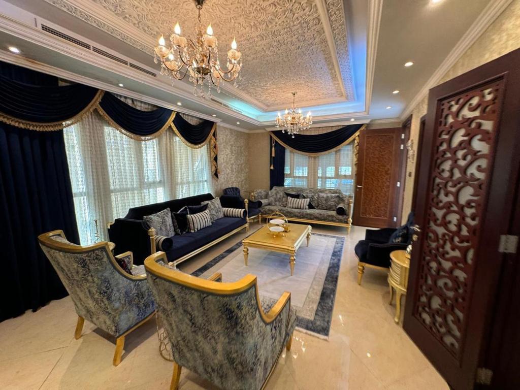 View of Private apartment and entire luxury villa acess, Ajman (tarifs ...