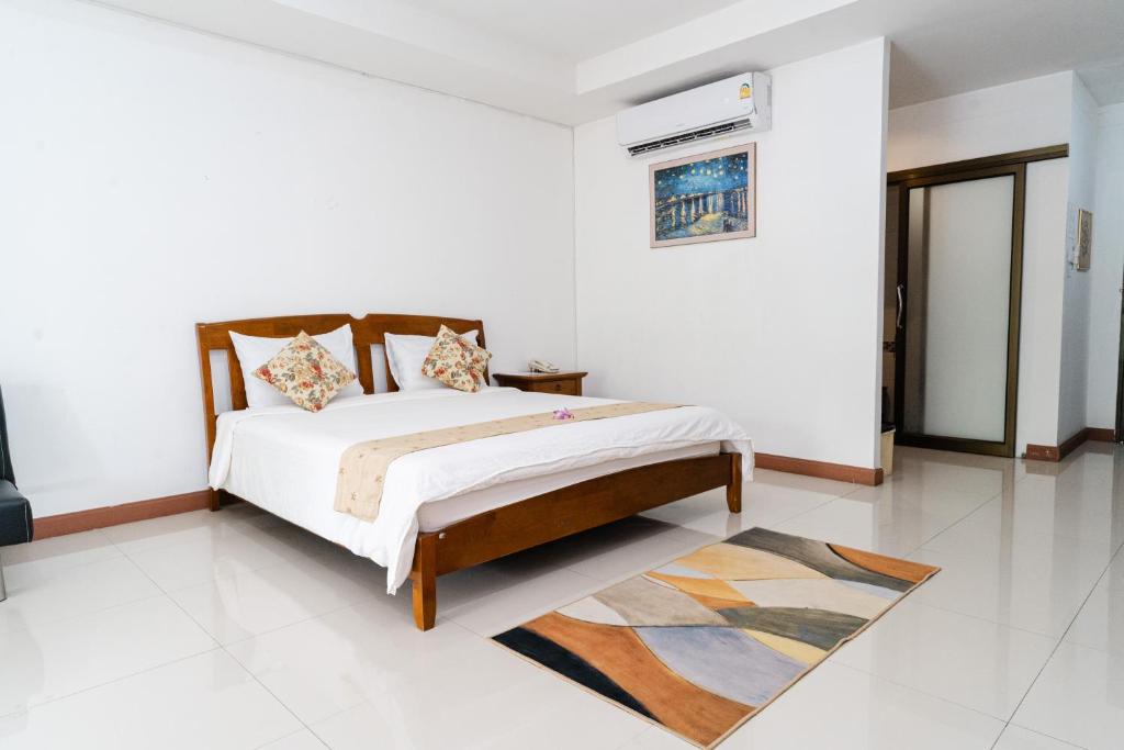 Baan Suan Khun Ta and Golf Resort - Deluxe Zimmer Mit Kingsize-Bett