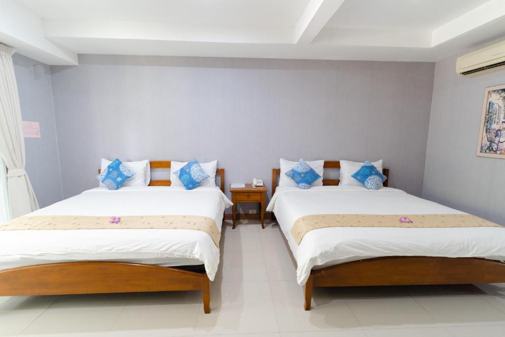 Baan Suan Khun Ta and Golf Resort - Deluxe Doppelzimmer Mit Balkon