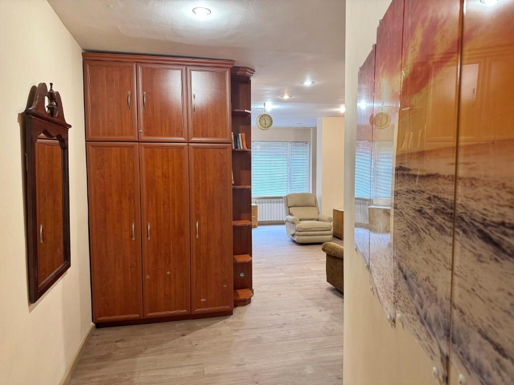 فضای داخلی Top Apartments - Yerevan Centre در ایروان - تصویر ۳