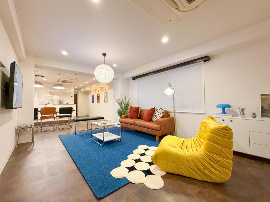 52 House Nishi-Shimbashi