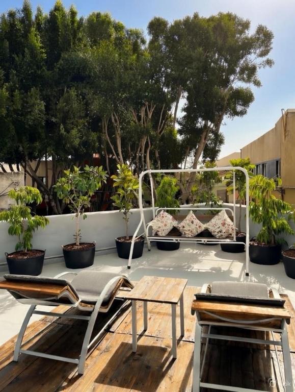 Plaza de la fuente Granadilla de Abona Tenerife sur Only Adults - Housity