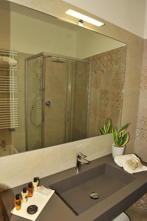 Kúpeľňa v ubytovaní ETNEA 454 Catania Luxury Rooms
