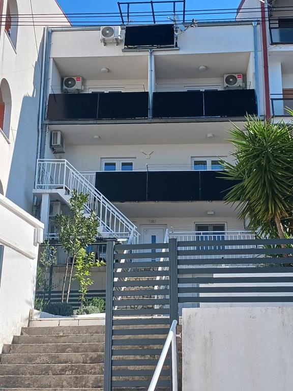 Delfin Apartments - Habitación Doble Con Balcón Y Vistas Al Mar