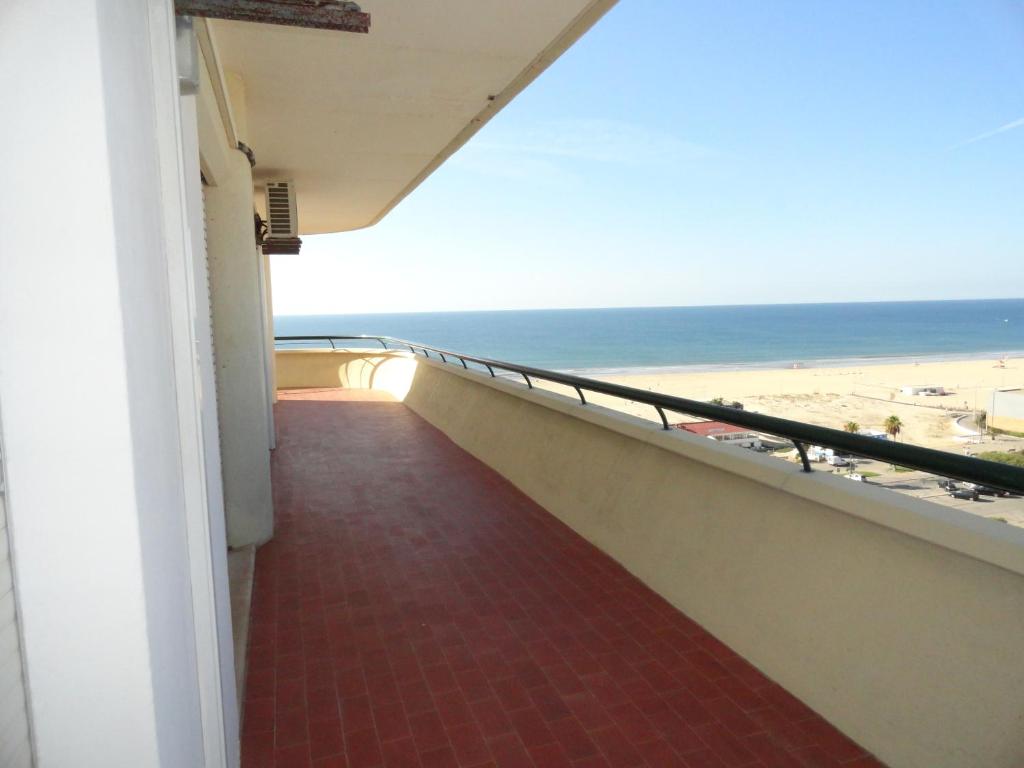 Apartamentos Guadiana - Two-Bedroom Apartment With Sea View