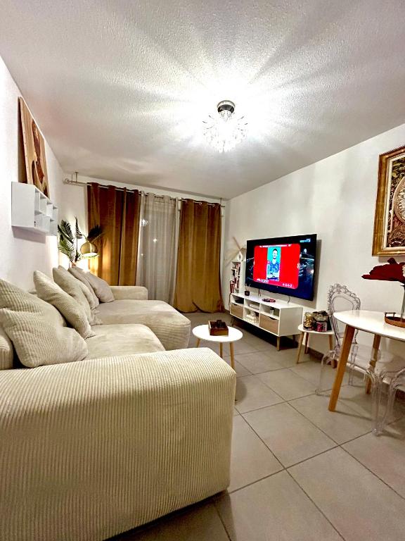 Chambre privée chez habitant à Sète