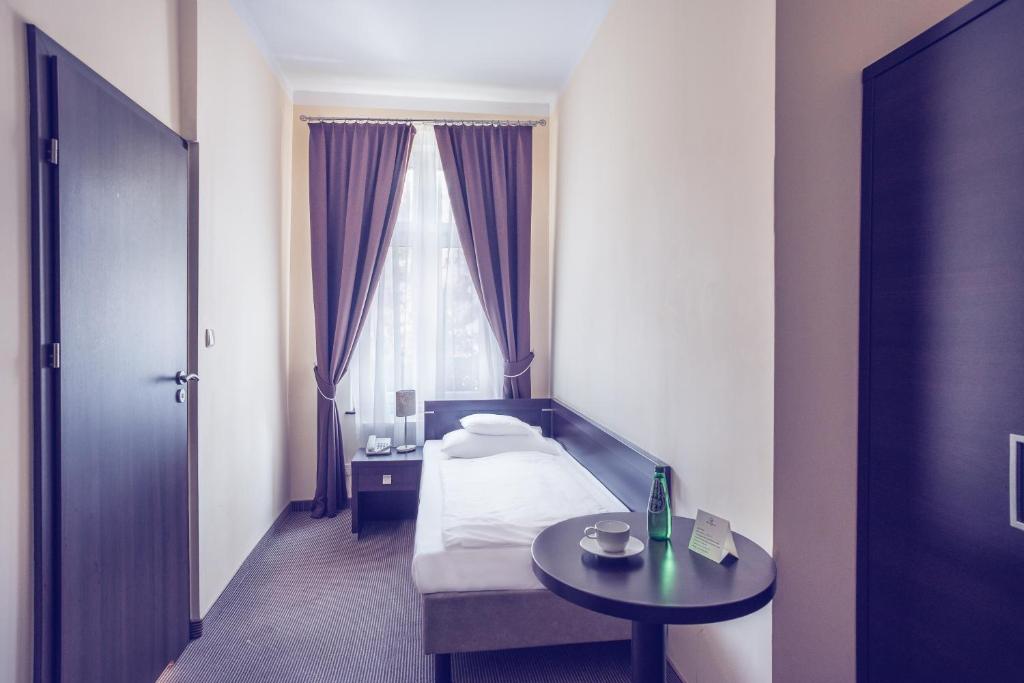 Hotel Niemcza Wino & Spa - Chambre Simple