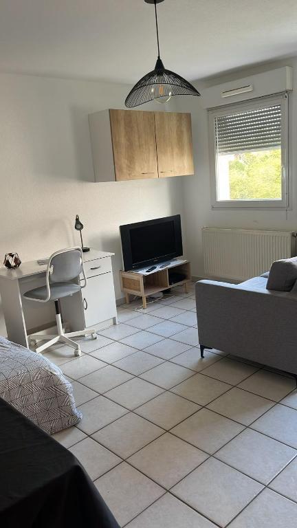 Studio calme, parking, wifi, Netflix – photo 1