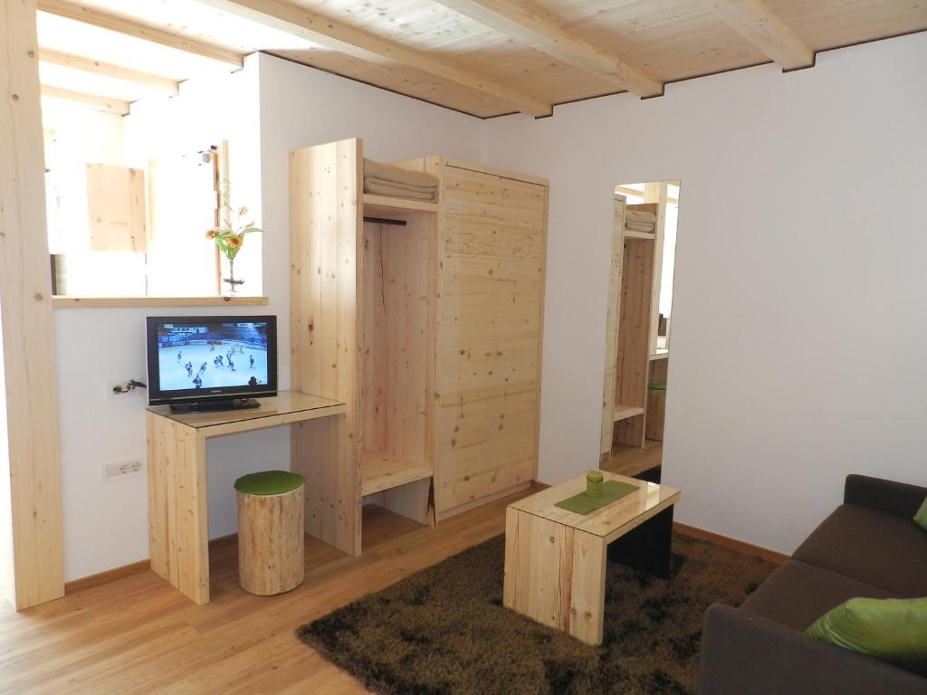 Garni Hotel Mezdi - Семейная студия