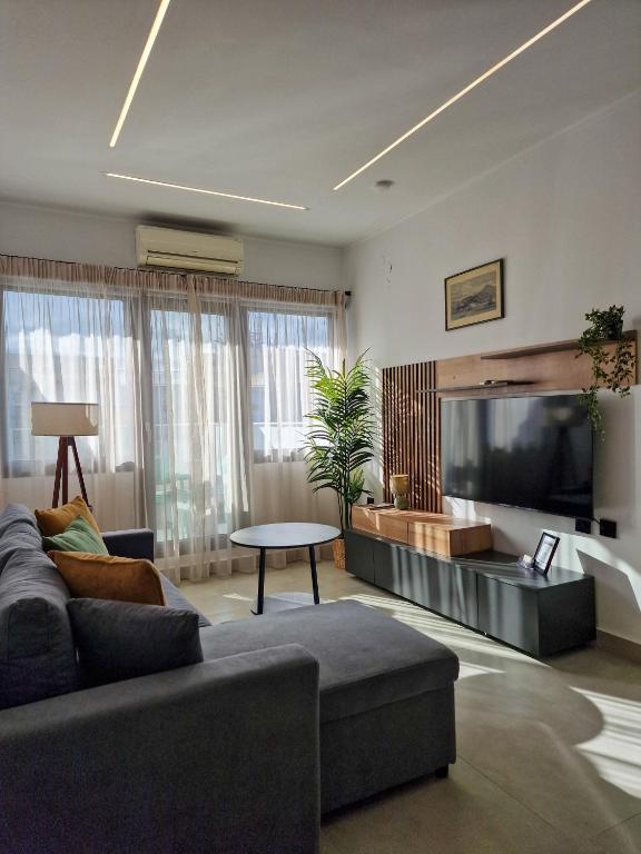 Ermou's Penthouse