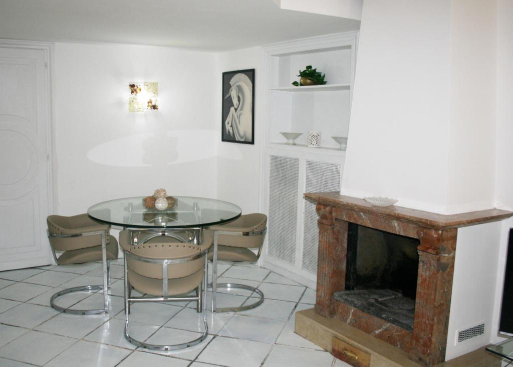 Kép Foro Romano Apartments A szállásáról Rómában a galériában