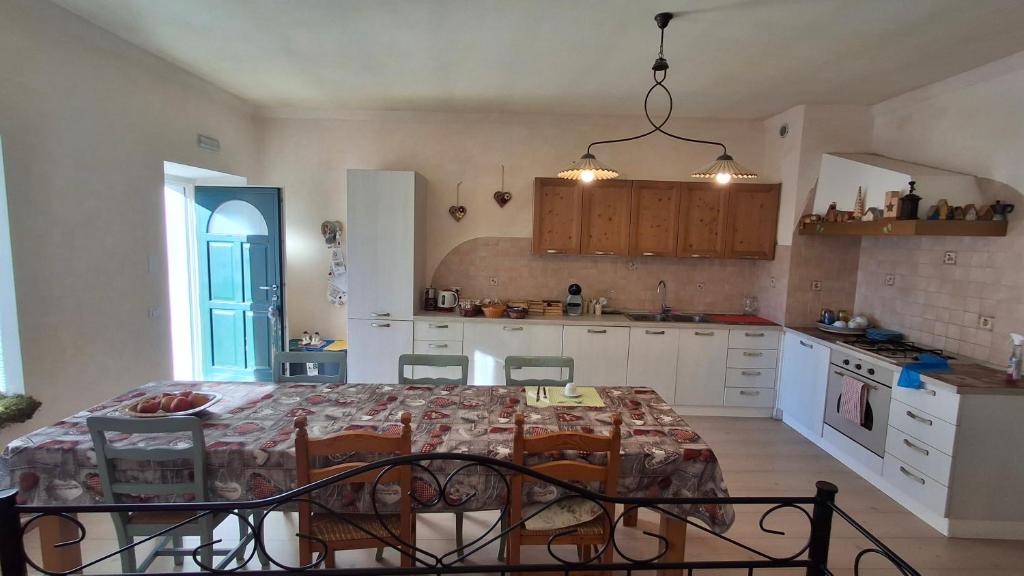 B&B Al Larice - Family Two-Bedroom Apartment With View